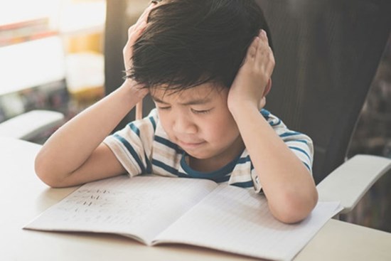 Đừng mù quáng bắt con học hành chăm chỉ, nếu không thể hiểu được chân lý này, cả đời trẻ chỉ mò mẫm trong bóng tối không lối thoát