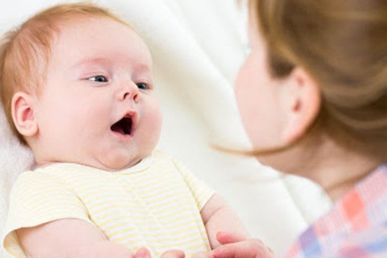 Cha mẹ đừng lo lắng nếu trẻ nói muộn, hàng ngày chỉ cần làm việc này không chỉ giúp trẻ nói tốt mà còn tăng IQ rất nhiều