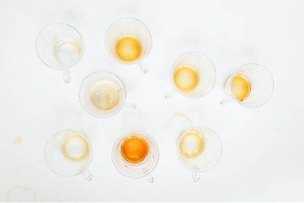 Muốn luộc rau xanh rì, giòn ngon và giữ được vitamin thì mẹ đảm thêm thìa nước này vào, chứ đậy hay mở vung như lâu nay vẫn làm xưa rồi-3