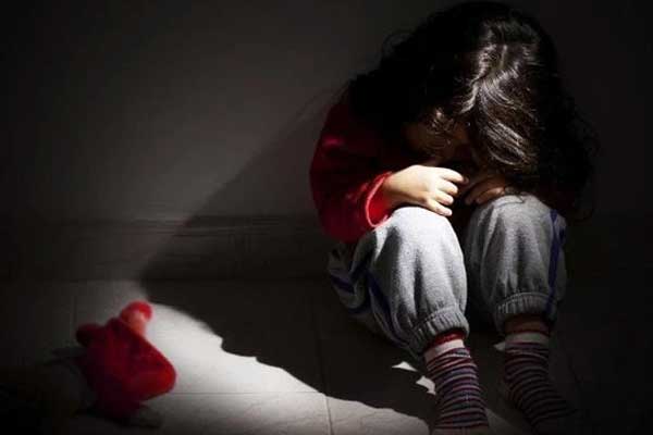 Nga: Cô giáo thản nhiên đăng video quan hệ trên trang cá nhân, phụ huynh yêu cầu xoá bỏ lại nhận về câu trả lời ngang ngược-2