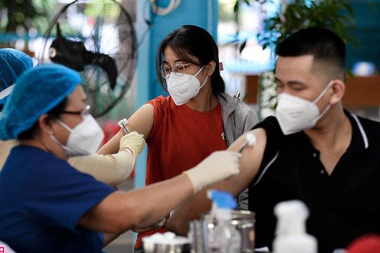 Hà Nội sẽ sớm tiêm vaccine mũi 3 cho nhóm nguy cơ