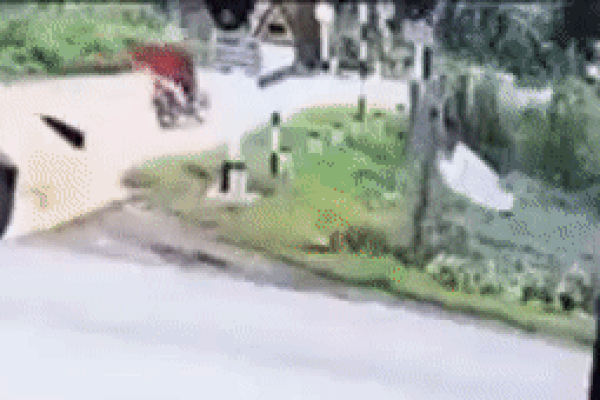 Ám ảnh khoảnh khắc 