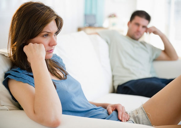 Có chồng mà vẫn cô đơn, tâm hồn chẳng đồng điệu nhưng tôi không đủ dũng cảm để ly hôn-1