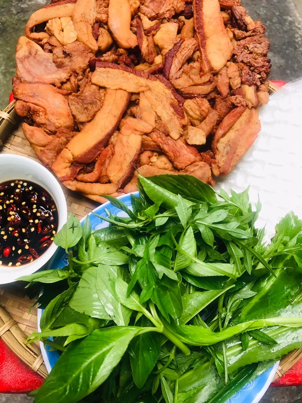 Món ăn thách thức team béo, tóp mỡ ba chỉ nạc hơn nửa triệu đồng 1 kg vẫn cháy hàng-2