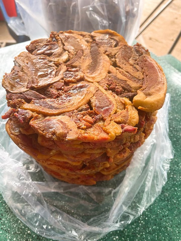 Món ăn thách thức team béo, tóp mỡ ba chỉ nạc hơn nửa triệu đồng 1 kg vẫn cháy hàng-3