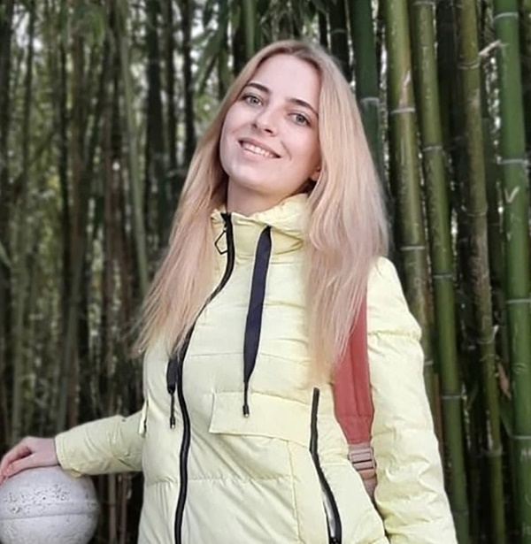 Đến nhà bạn trai giải quyết chuyện yêu đương, nữ bác sĩ xinh đẹp không có đường về, cảnh tượng trong camera khiến dư luận hãi hùng-3