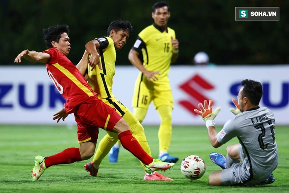 Quang Hải rực sáng, Công Phượng ghi bàn, Việt Nam biến Malaysia thành quân xanh thảm hại-1