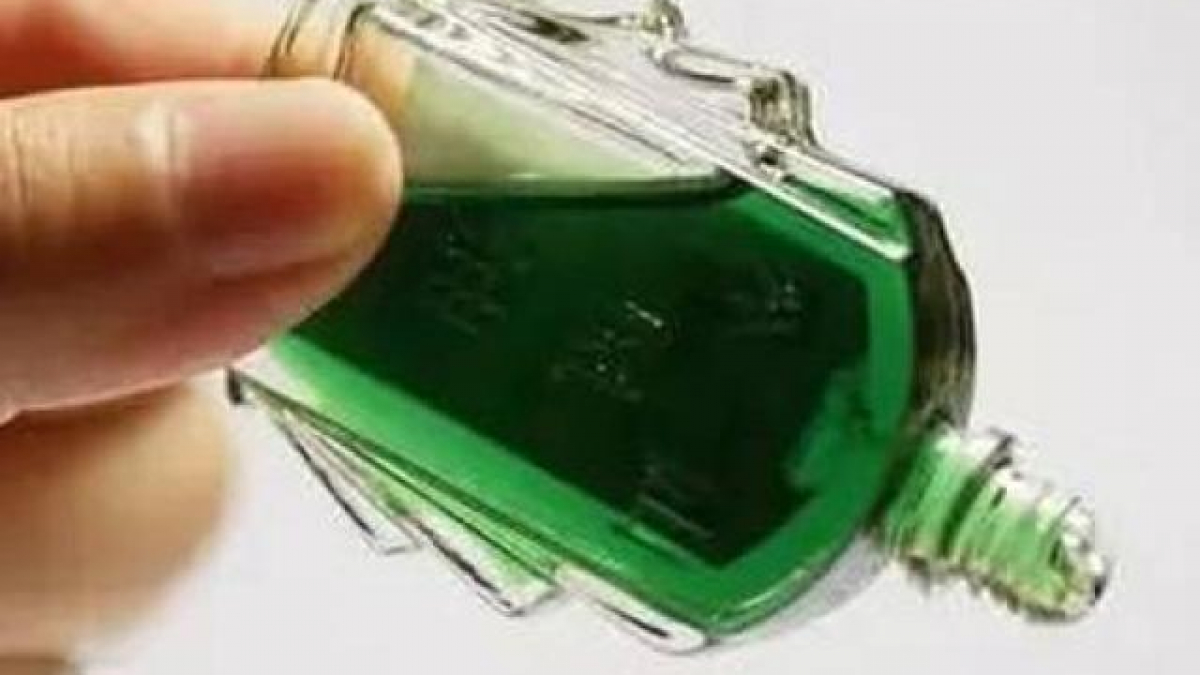 Nhỏ 1 giọt dầu gió vào rốn trước khi đi ngủ, 1 tuần sau cơ thể sẽ xuất hiện 4 sự thay đổi rất rõ rệt, tuổi thọ cũng được củng cố-1