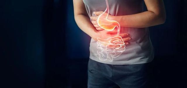 Nhỏ 1 giọt dầu gió vào rốn trước khi đi ngủ, 1 tuần sau cơ thể sẽ xuất hiện 4 sự thay đổi rất rõ rệt, tuổi thọ cũng được củng cố-2