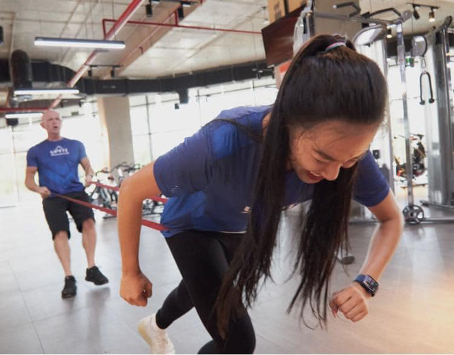 Lộ loạt ảnh chưa từng công bố của Kim Duyên, CEO Bảo Hoàng bức xúc 1 việc trước Chung kết Miss Universe 2021!-4