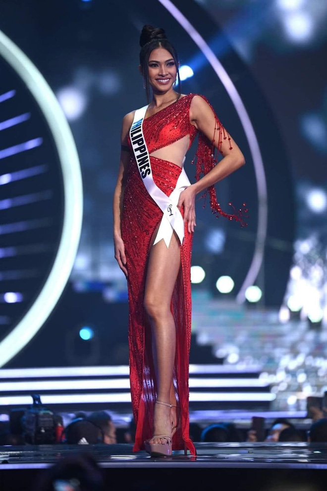 Trực tiếp Chung kết Miss Universe 2021: Đại diện Ấn Độ là Tân Hoa hậu, Kim Duyên dừng chân ở top 16!-12
