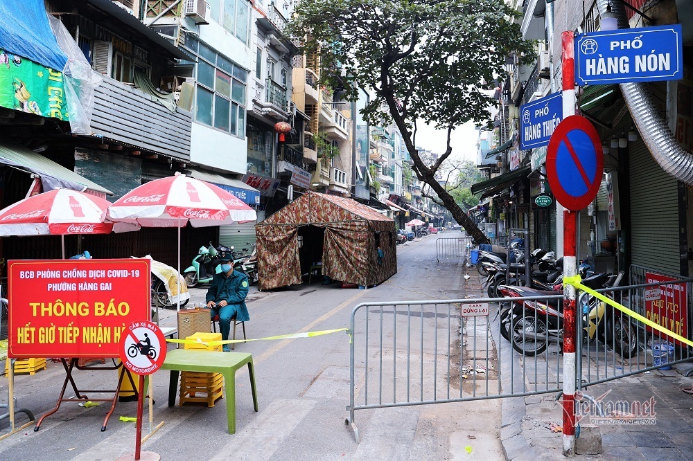 Gần 900 ca F0 mỗi ngày, Hà Nội phong tỏa hàng loạt tuyến phố cổ-1