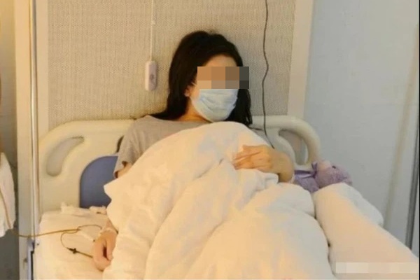 Cô gái 29 tuổi đã mãn kinh, nguyên nhân đến từ thói quen ăn chay không ăn thịt: 3 thói quen của giới trẻ dễ dẫn đến vô kinh-2