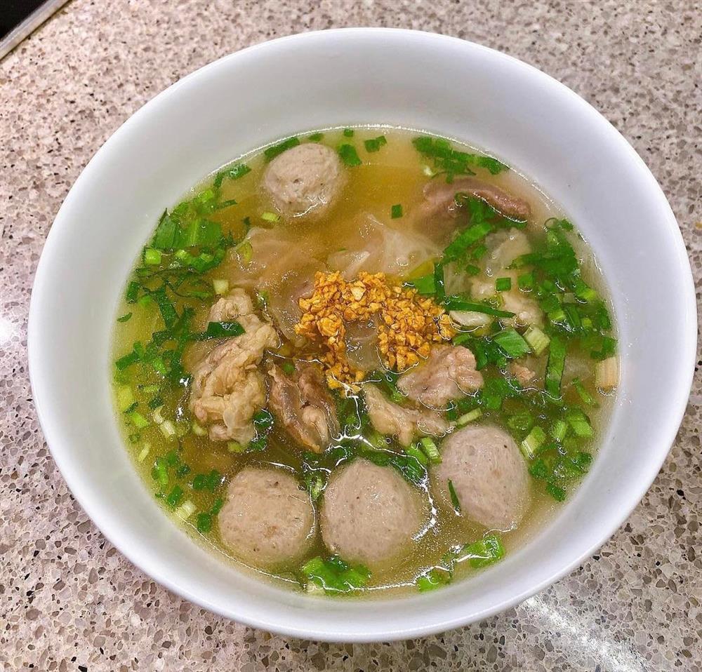 Mẹ 3 con Hà Tăng ăn gì mà mặt xinh dáng chuẩn suốt cả thai kỳ, tới nỗi chẳng ai nhận ra đang bầu bí?-10