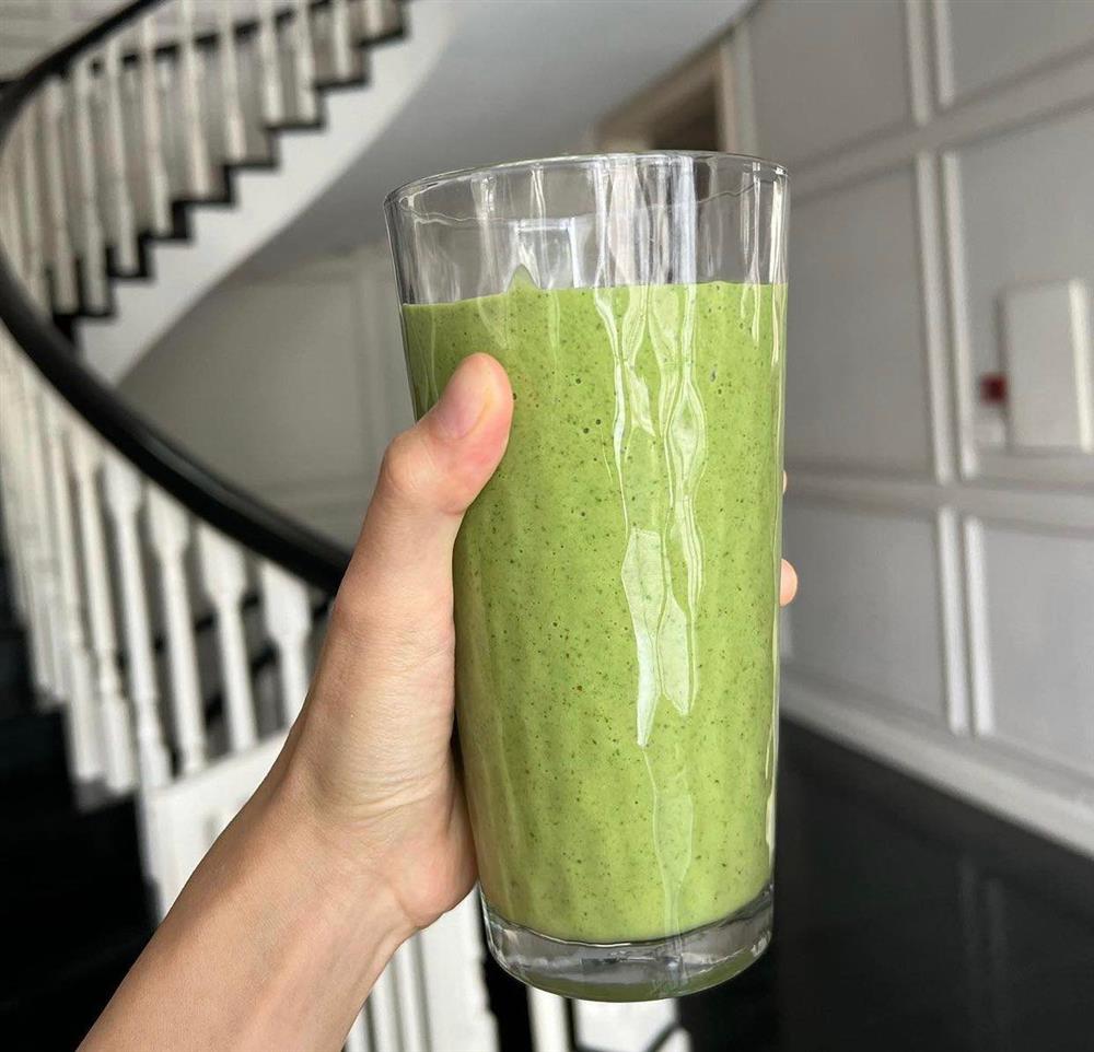 Mẹ 3 con Hà Tăng ăn gì mà mặt xinh dáng chuẩn suốt cả thai kỳ, tới nỗi chẳng ai nhận ra đang bầu bí?-11