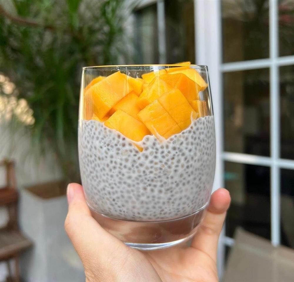 Mẹ 3 con Hà Tăng ăn gì mà mặt xinh dáng chuẩn suốt cả thai kỳ, tới nỗi chẳng ai nhận ra đang bầu bí?-15