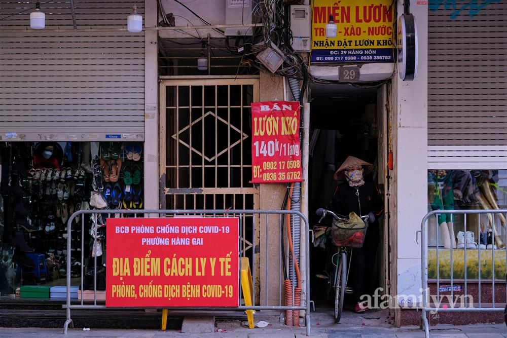 Toàn cảnh các địa điểm đang khẩn tìm người liên quan F0 ở Hà Nội: Nơi đóng cửa im ỉm, nơi đón khách nhộn nhịp-8