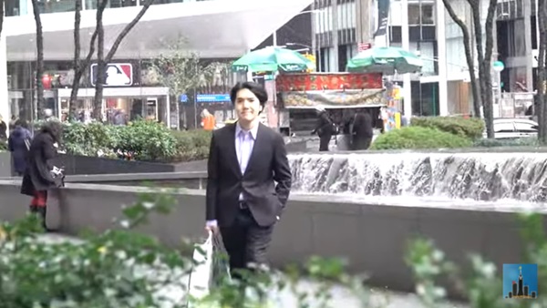 Chồng cựu Công chúa Nhật Bản xử lý đầy khôn khéo khi phát hiện có người theo dõi nhưng vẫn bị dư luận ném đá-2