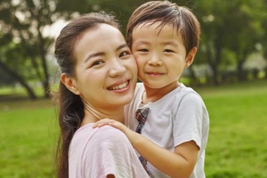 Có một hành vi của trẻ khiến 100% phụ huynh cuống cuồng tìm cách thay đổi, nghe chuyên gia giải thích mới thấy SAI QUÁ SAI