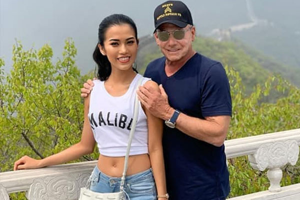 Trong thời gian ở cữ, vợ bẽ bàng phát hiện chồng tằng tịu với em gái-2