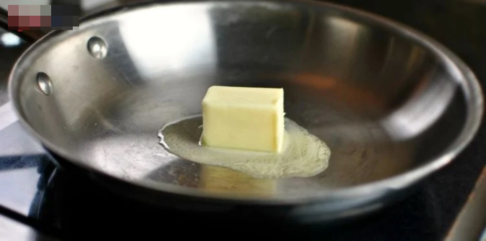 Đánh trứng cho thứ này, rán 2 quả trông nhiều như 4 quả, lại còn thơm nức, vàng ươm-2