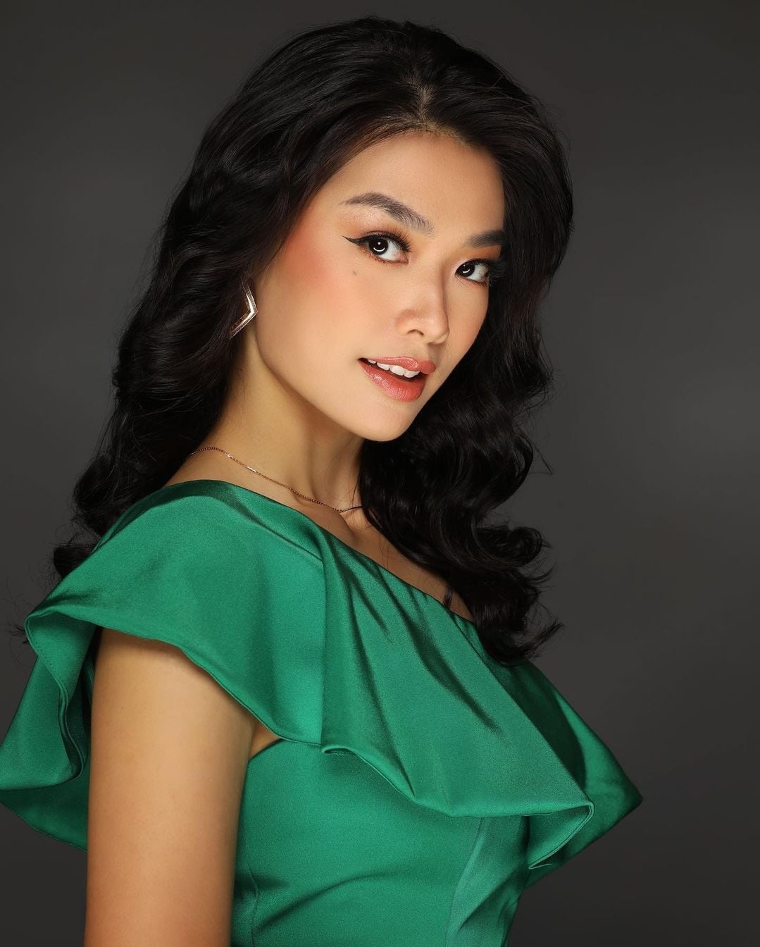 Hoa hậu Indonesia mắc Covid-19 trước chung kết Miss World 2021-1
