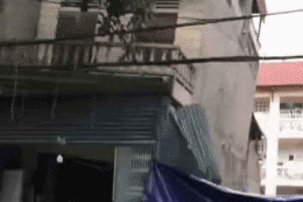 Diễn biến nóng vụ căn nhà 3 tầng bị đổ sập trong chớp mắt ở Lào Cai-1