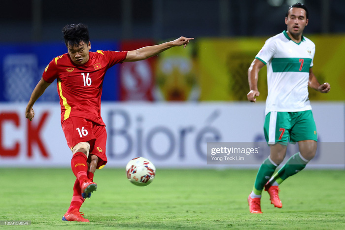 Chùm ảnh: Tuyển Việt Nam chia điểm trước lối đá cực rắn của Indonesia-1