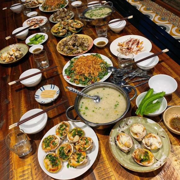 Lê Phương khoe vườn rau xanh mướt của nhà bố mẹ ruột ở Trà Vinh, hai nhóc tỳ thích thú khi được hái trái cây-6