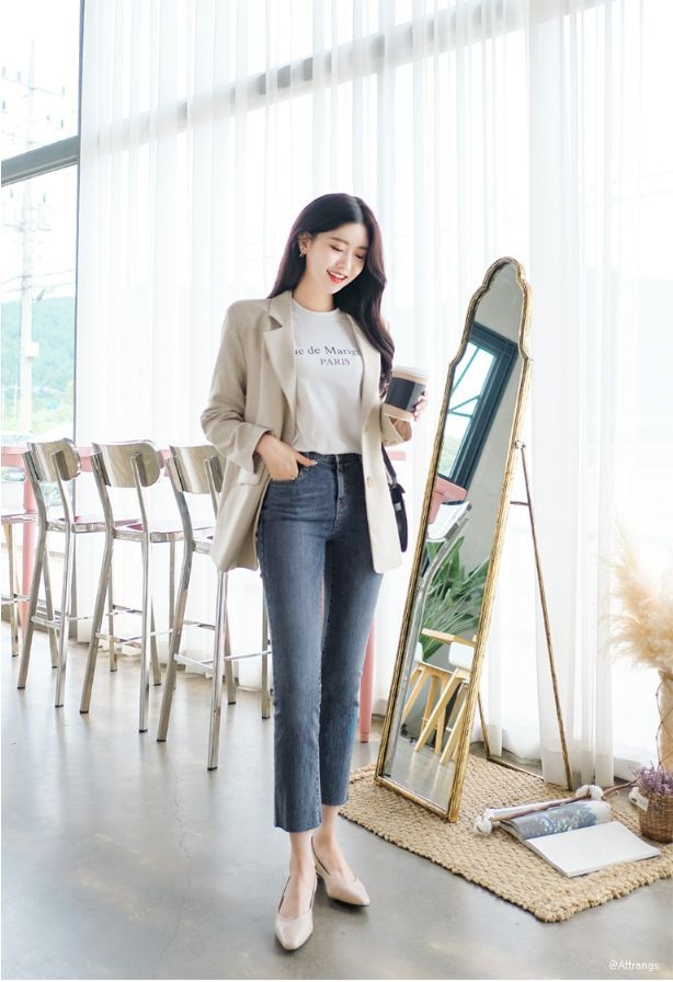 Tái xuất sở làm sau mùa dịch, nàng công sở học ngay 7+ cách biến hóa cùng áo blazer-1