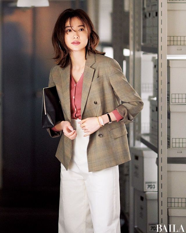 Tái xuất sở làm sau mùa dịch, nàng công sở học ngay 7+ cách biến hóa cùng áo blazer-11