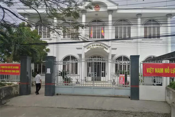 Xôn xao nữ sinh F0 bị chủ trọ hành hung, đuổi đi giữa đêm: Mày phải biến khỏi đây-5