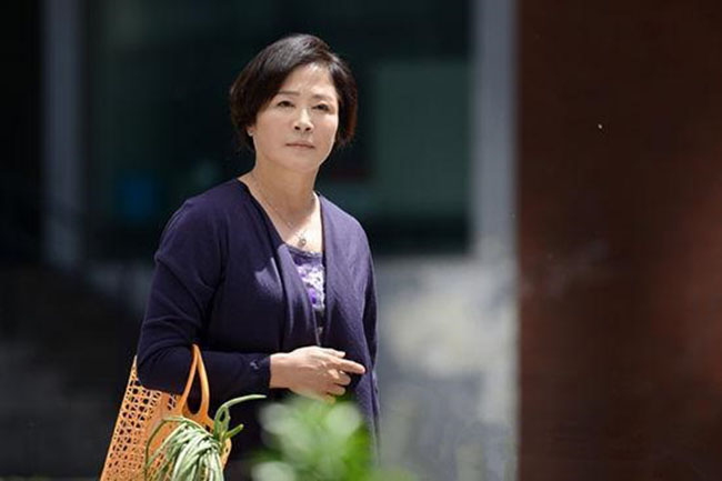 Bố mẹ vợ cùng em vợ đến nhà ở, con rể không giận mỗi tháng còn đưa 10 triệu, 1 tháng sau nhà vợ chủ động chuyển đi-2