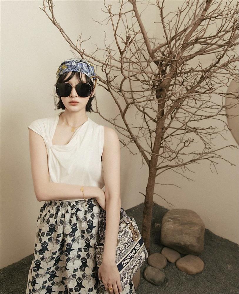 Hiền Hồ thả rông nhưng nốt ruồi điểm ứ ừ trốn đi đâu rồi?-2