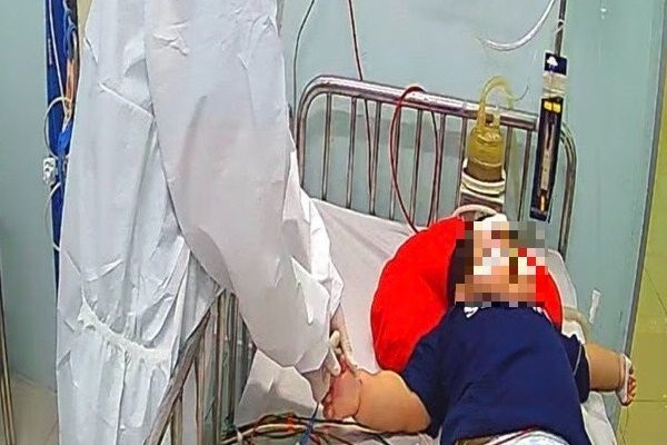 Ngày 16/12, cả nước giảm 255 ca Covid-19 so với ngày hôm qua; 1.033 bệnh nhân được chữa khỏi-1