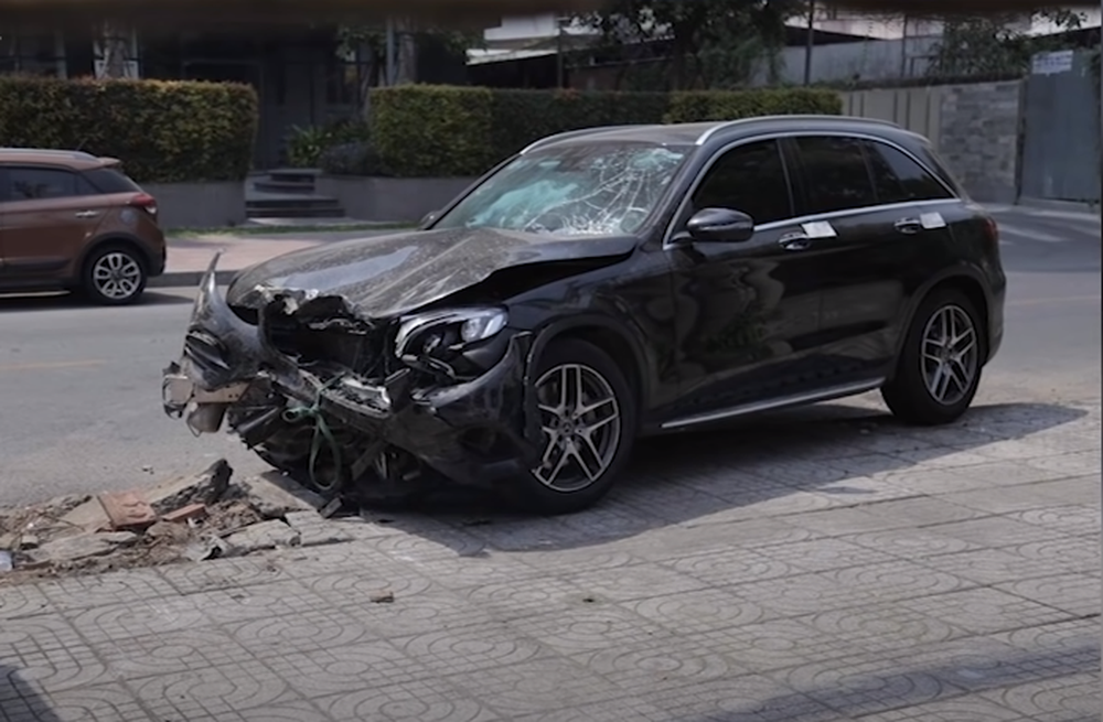 Tiếp viên hàng không bị Mercedes đâm chấn động 2 năm trước: Tiết lộ chuyện được báo mộng-5