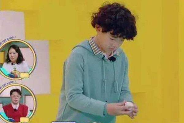 Con đang học online thì xem PHIM NGƯỜI LỚN, phụ huynh nên xử lý thế nào? Đây là câu trả lời cực ngắn nhưng siêu hay từ mẹ thần đồng Đỗ Nhật Nam-2