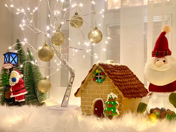 Biệt thự 12 tỷ nhà Thuý Hạnh trang hoàng lộng lẫy mùa Giáng sinh, siêu mẫu chơi lớn đầu tư gần tháng trời sửa sang-9