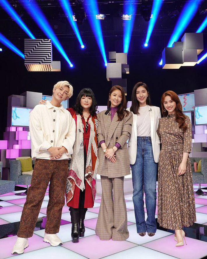 Mặc chiếc quần quét sạch đất trong thiên hạ, Lâm Tâm Như giữ vững danh hiệu thảm hoạ thời trang sau cả chục năm-1