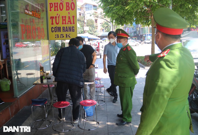 Hà Nội có cần thiết cấm hàng quán ăn uống hoạt động sau 21h?-6