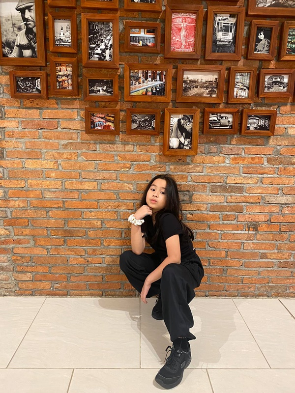 Con gái đặt câu hỏi về tình yêu và kết hôn, Lưu Hương Giang đứng hình nhưng giải đáp sâu sắc, các mẹ khen quá tinh tế!-5