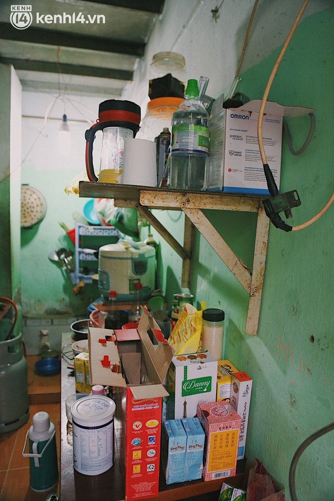 Phổi tổn thương nặng sau khi nhiễm Covid-19, người vợ thoi thóp đợi từng bình oxy của chồng: Bà ơi, đừng bỏ tui lại một mình…-8