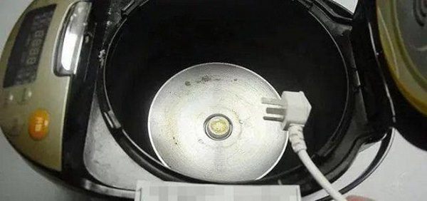 Nếu thấy nấu cơm kém ngon và tốn điện thì kiểm tra ngay bộ phận này của nồi cơm điện-1