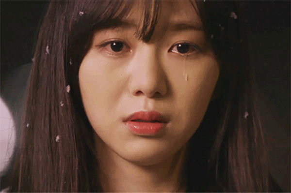 Chồng tuyên bố không đẻ thêm sẽ giao trả nhà ngoại nhưng vừa nghe vợ nhắc lại chuyện xưa, anh đành ngậm tăm-2