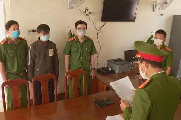 Bé gái 13 tuổi đi đăng ký hộ khẩu cho con, phát hiện vụ hiếp dâm trẻ em gây phẫn nộ-1