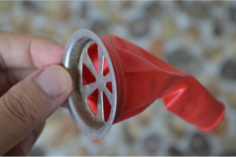 Đổ bát nước này xuống lỗ thoát nước nhà tắm, vừa khử mùi hôi lại ngăn côn trùng hiệu quả-8