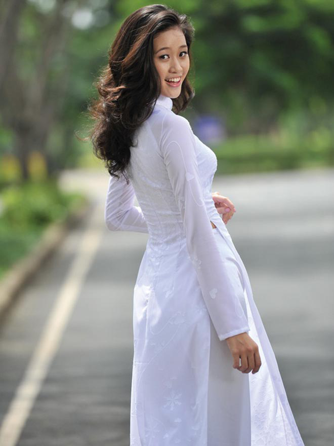 Đào lại style thời đi học của Hoa hậu Khánh Vân: Trông có hổ báo miếng nào không?-6