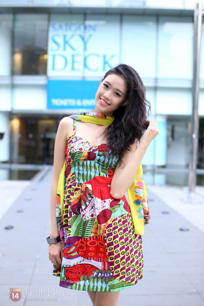 Đào lại style thời đi học của Hoa hậu Khánh Vân: Trông có hổ báo miếng nào không?-12