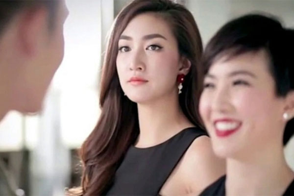 Bị vợ bắt quả tang trong khách sạn với bồ, tôi tím gan nghe cô ấy cười tươi đề nghị-2