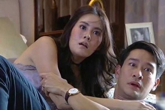 Bị vợ bắt quả tang trong khách sạn với bồ, tôi tím gan nghe cô ấy cười tươi đề nghị